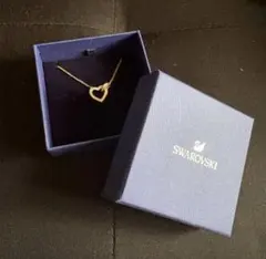 Swarovski ハート型 ネックレス ゴールド