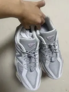 New Balance 9060グレー スニーカー