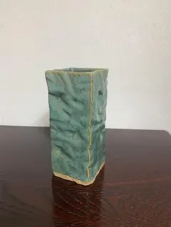 花瓶 花器　一輪挿し　陶製