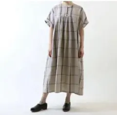 MAGALI 強燃チェックリネンワンピース　 ベージュ×ブラック　新品タグ付きのサムネイル