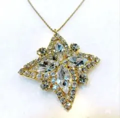 新品未使用　ビアズリー　星形クリスタルペンダントネックレス