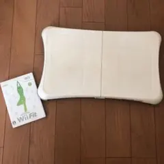 Wii Fit Plus バランスWiiボードセット