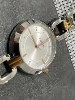 FOSSIL 腕時計　要電池交換