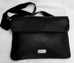 aramis　黒　レザーバック　ショルダーバック シルバー金具