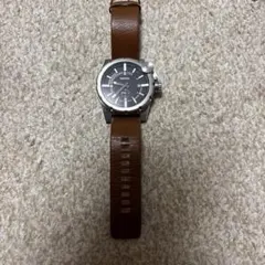 DIESEL アナログ時計 黒文字盤 茶色レザー 説明文を必ず読んでください！！