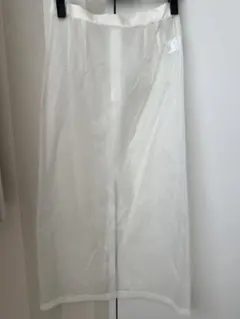 ZOE Sheer over skirts / white