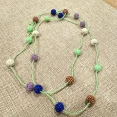 design six NECKLACE BABY GREEN MULTI