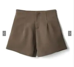 GRL タックハイウエストショートパンツ