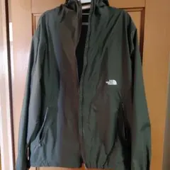 ノースフェイス・コンパクトノマドジャケット人気色ニュートープ