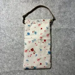 スマホも入るバネ口ポーチ　 白生地の花柄