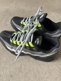 未使用品】NIKE AIR MAX 95 キッズ 13cm タグ付 箱なし - メルカリ