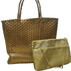 もかです‼️ アンテプリマ イントレッチオ スモール ゴールド アンテプリマ(Anteprima) イントレッチオ レディース ワイヤー