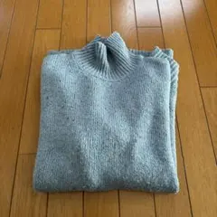 【UNIQLO C】ライトブルータートルネックオーバーサイズセーター