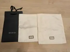 GUCCI ロゴ入り布袋とショップ袋セット