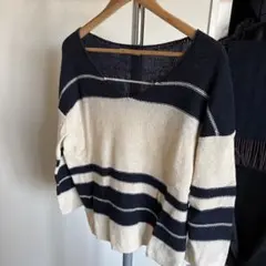 Vネックボーダーニット GALERIE VIE