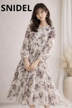 snidel スナイデル フレア ワンピース プリーツ 花柄 ティアード