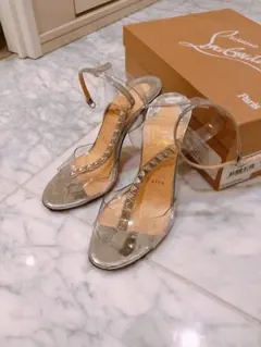 クリスチャンルブタン　クリアサンダル