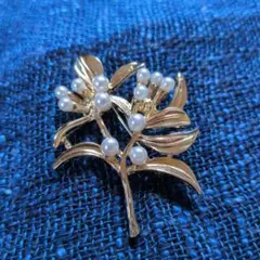 最終値下げ価格！新品　真珠（パール）系　ブローチ