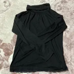 ブラック ハイネック 長袖トップス