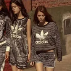 adidas originals 長袖スウェット トップス クロップド丈