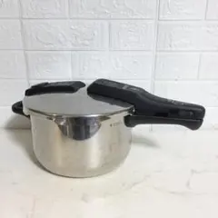 WMF PERFECT 圧力鍋　貝印　パーフェクト　調理器具のサムネイル