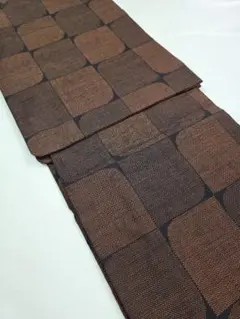 ま*ろ様 【24時間以内発送】着物 本場大島紬 一元式 臙脂色 変わり市松 正絹