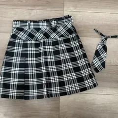 チェック柄 プリーツスカート ネクタイ付き 150サイズ