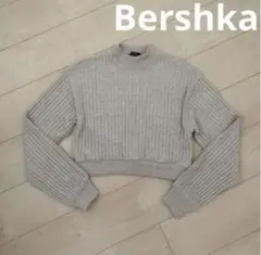 Bershka クロップド ソフトニット