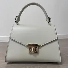 Item thumbnail for item ad25846a-deec-47e5-ad90-15533b8a8c15