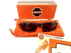 Item thumbnail for item 1c6f3b2a-6c8e-4f84-a331-343b86ec7383