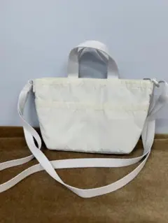 LeSportsac ホワイト ショルダーミニバッグのサムネイル