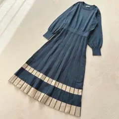 RAMIRAL プリーツニットワンピース　ロングワンピース　36 くすみブルー