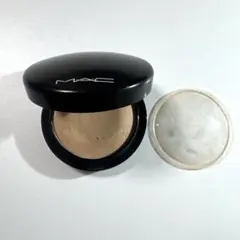 Item thumbnail for item 21c88f44-1c96-427c-91a3-0fb932992814