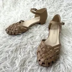 極美品✨モードカオリ パンプス ストラップ メッシュ 編込 ベージュ 22のサムネイル