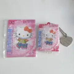 サンリオ　ラブandベリー　シークレット　チャーム＆カード　ピタTハローキティ