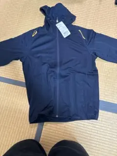 アシックスパーカー