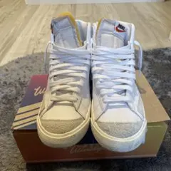 ナイキ ウィメンズ ブレーザー ミッド