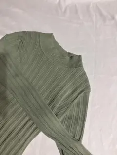 ニット S グリーン長袖細身リブトップス