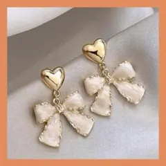 リボン ピアス ハート ゴールド 金 韓国 ヴィンテージ 上品 揺れる