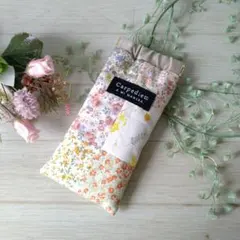 イエローのメガネポーチ♡バネ口でしっかり閉まります♫