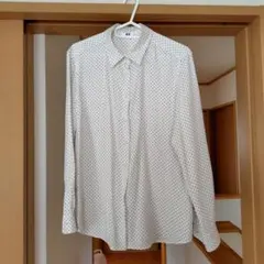 UNIQLO レーヨンブラウス