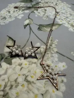 星形パールネックレス　ピアスセット