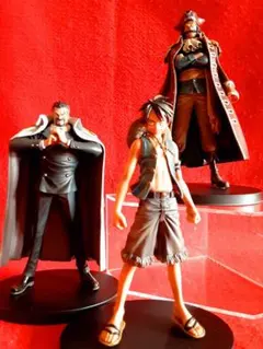 【ONE PIECE】グラメン ガープ & ロジャー & ルフィ (現状品)