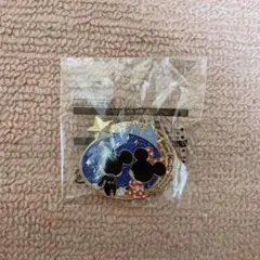 2026年最新】ディズニー光るバッチの人気アイテム - メルカリ