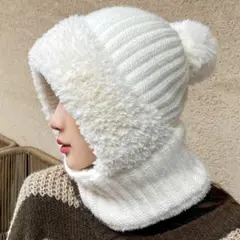 ニット 帽子 目出し帽 レディース フードウォーマー ボア 防寒　ボンボン付き