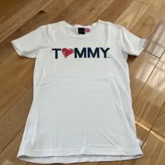 TOMMY ハート付きロゴ Tシャツ Mサイズのサムネイル