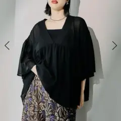 レプシィム　たっぷりギャザーVブラウス　♡