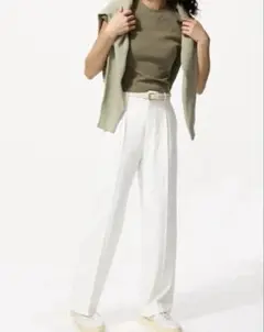 ユニクロ　タックワイドパンツ　ホワイト　標準丈　XSサイズ