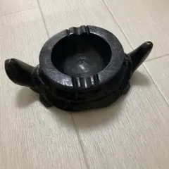 亀の形をした置物