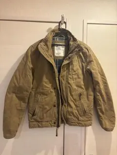 American Eagle Outfitters ミリタリージャケットのサムネイル